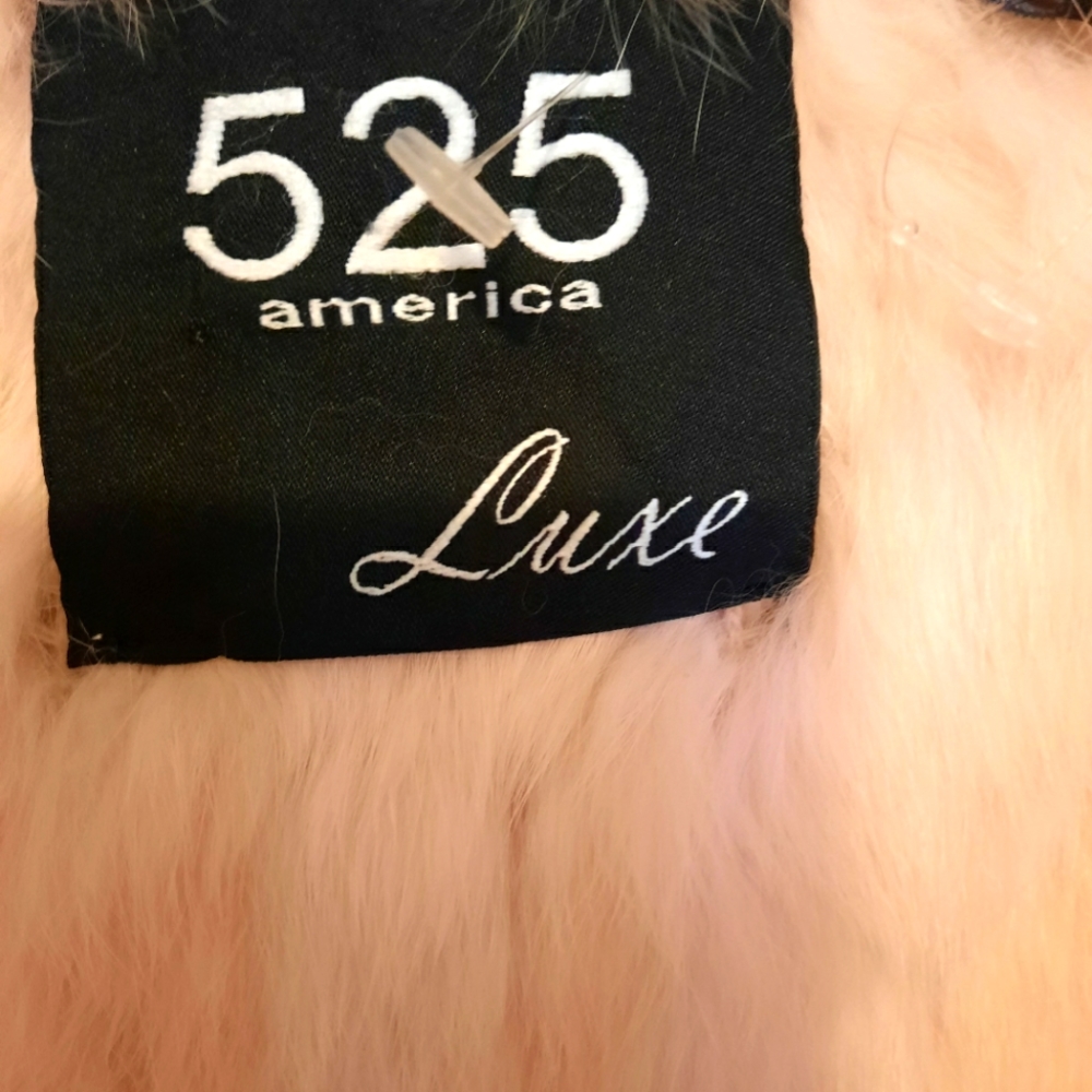 Vest made of natural rabbit, very warm,  new. $ 130 size S - Picture 2 of 5